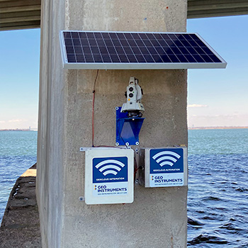 Solar-powered AMTS on bridge pier Solar-powered AMTS on bridge pier