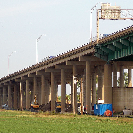 Monitoring settlement of bridge piers