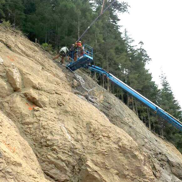 Instrumented rock dowels at snoqualmie pass