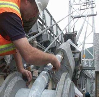 suspension-bridge-helper-cable